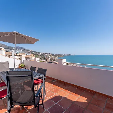 아파트 3 Bed With Panoramic Sea Views - Pass The Keys