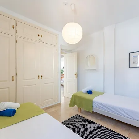 아파트 3 Bed With Panoramic Sea Views - Pass The Keys *