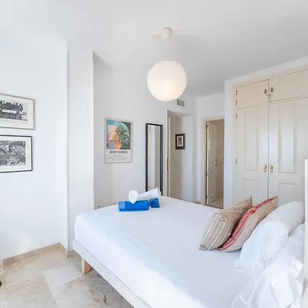 3 Bed With Panoramic Sea Views - Pass The Keys 푸엔히롤라